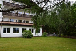 Urlaub und Erholung nach einer anstrengenden Therapie im Hotel Lebensfreude, Bad Mitterndorf, Österreich. Foto: Bettina Brandstätter / Hotel Lebensfreude