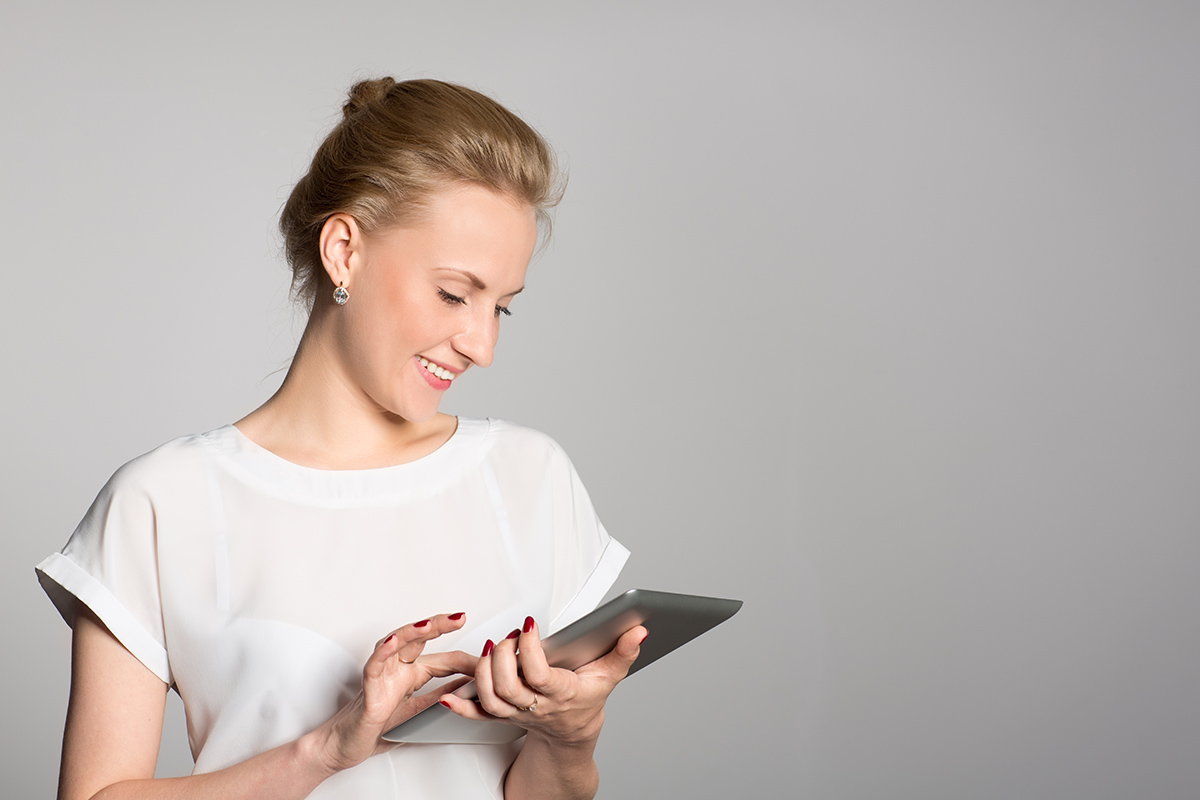 Modernes Spa Management per Fingertipp. Foto: AdobeStock/Stanislav Komogorov