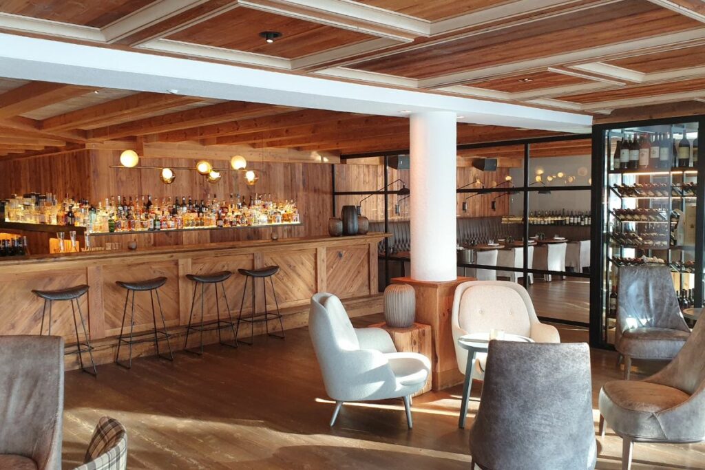 Bar & Lounge im Das Achental. Foto: SpaCamp