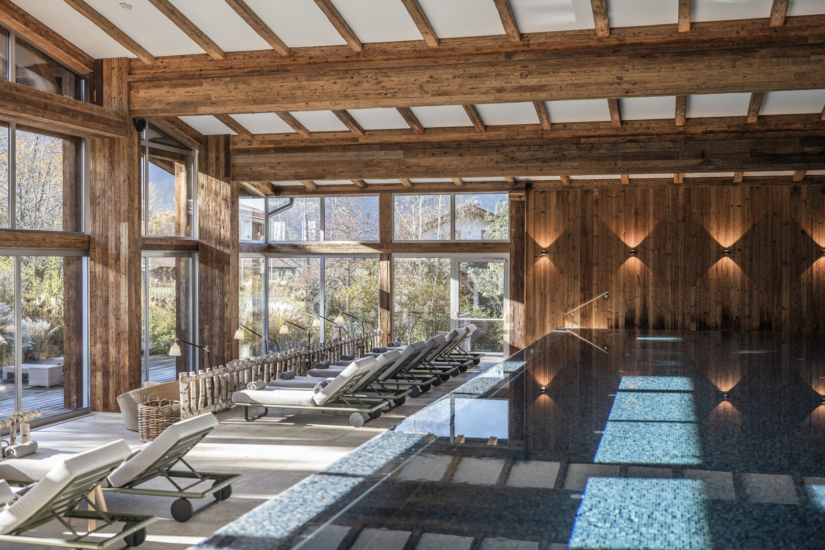 Innenpool im Achental Spa. Foto: Das Achental