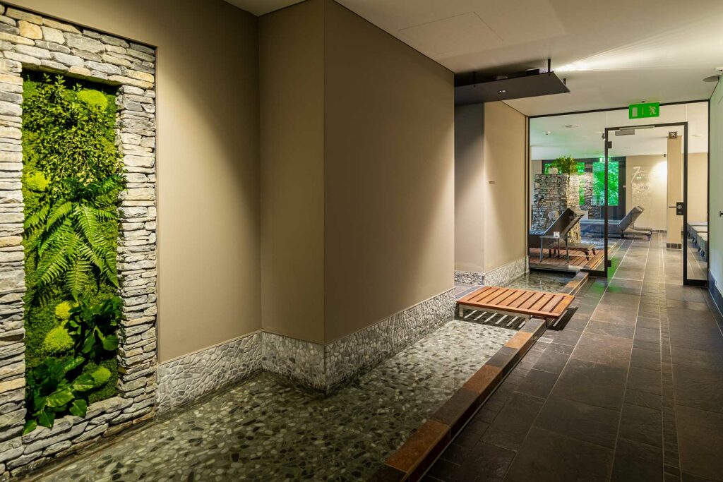 Der neue Spa & Wellnessbereich im 5-Sterne-Superior-Hotel Lenkerhof Gourmet Spa Resort wurde vom Hotelausstatter APPIA eingerichtet. Foto: GjB-Fotografie