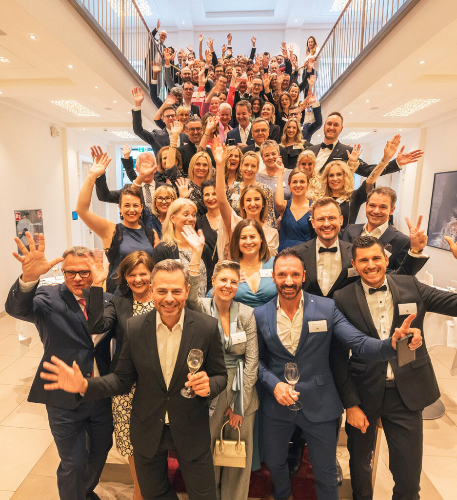 Gruppenfoto im Grand Resort Bad Ragaz. Foto: Thomas Kessler Visuals/Meintophotel