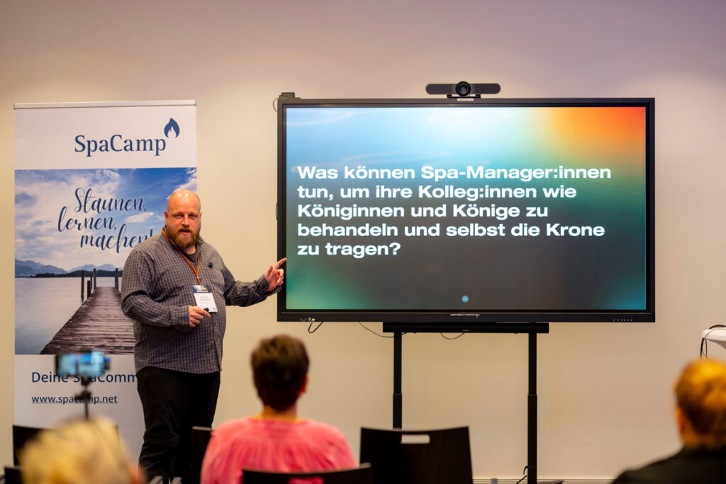 "Arbeiten im Spa" - Session beim SpaCamp 2024. Foto: SpaCamp/Lukas Geu