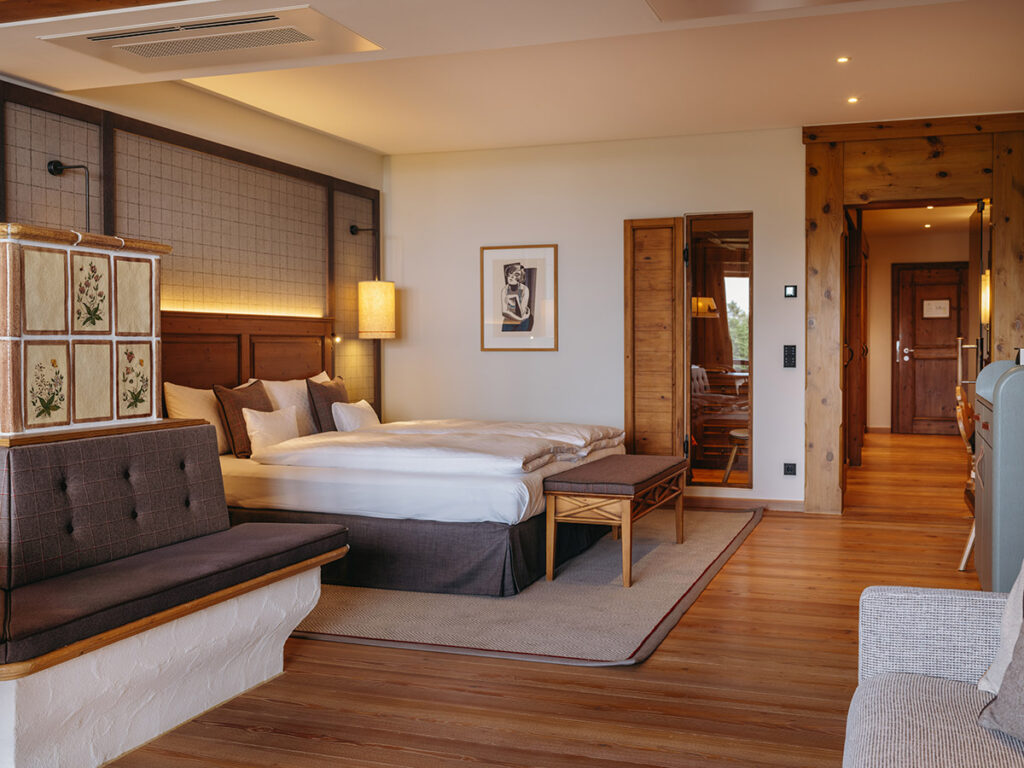 Doppelzimmer Deluxe. Foto: Interalpen-Hotel Tyrol