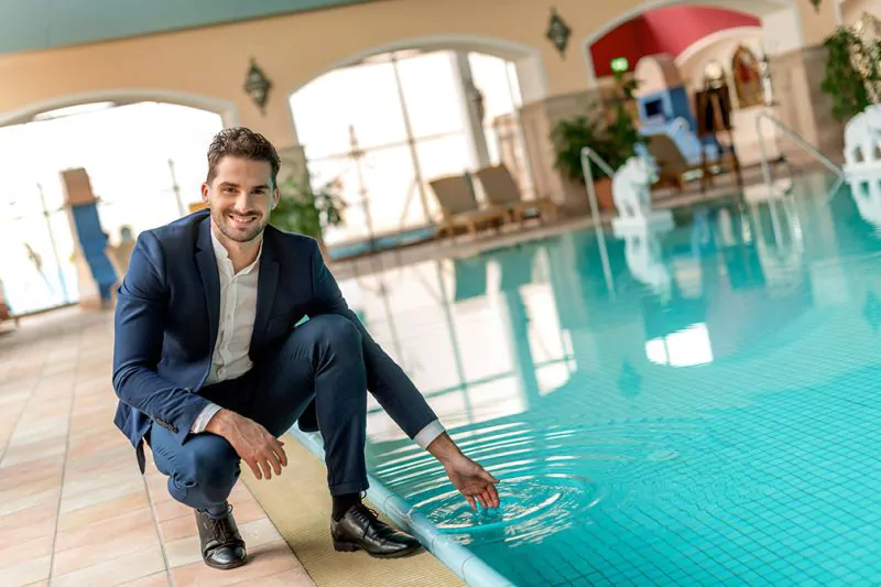 Ausbildung zum Schwimmbad-Meister beim IST-Studieninstitut. Foto: IST