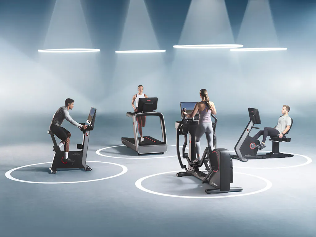 Einzigartige immersive Trainingserlebnisse mit Symbio. Foto: Life Fitness