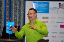 Sessionleiter Lutz Hertel beim SpaCamp 2018 in Hessen. Foto: SC/DH STUDIO, Dirk Holst