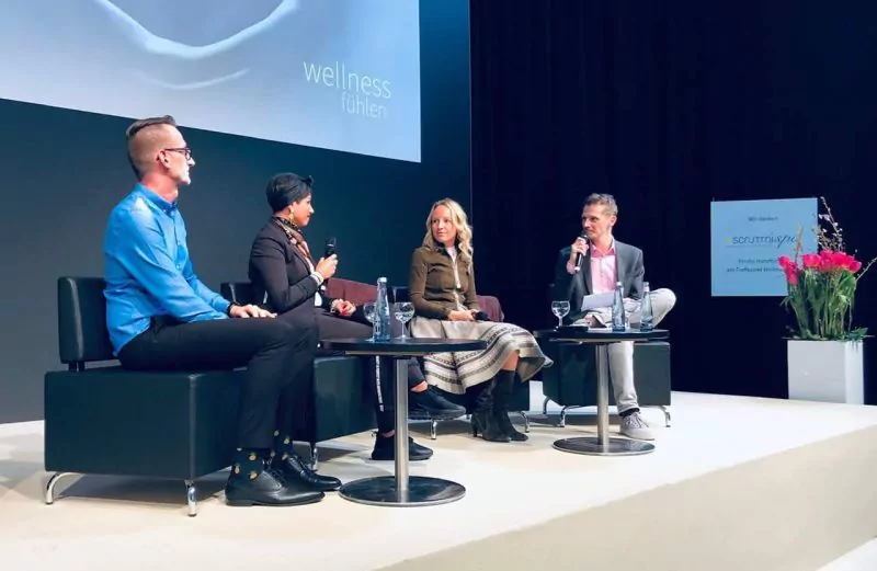 Diskussionsrunde auf der Beauty Düsseldorf 2019 mit Maria Hauser, Anna Kopp und Henrik Schuster. Foto: Beauty Düsseldorf / Spa Business / Jenny Ospelt