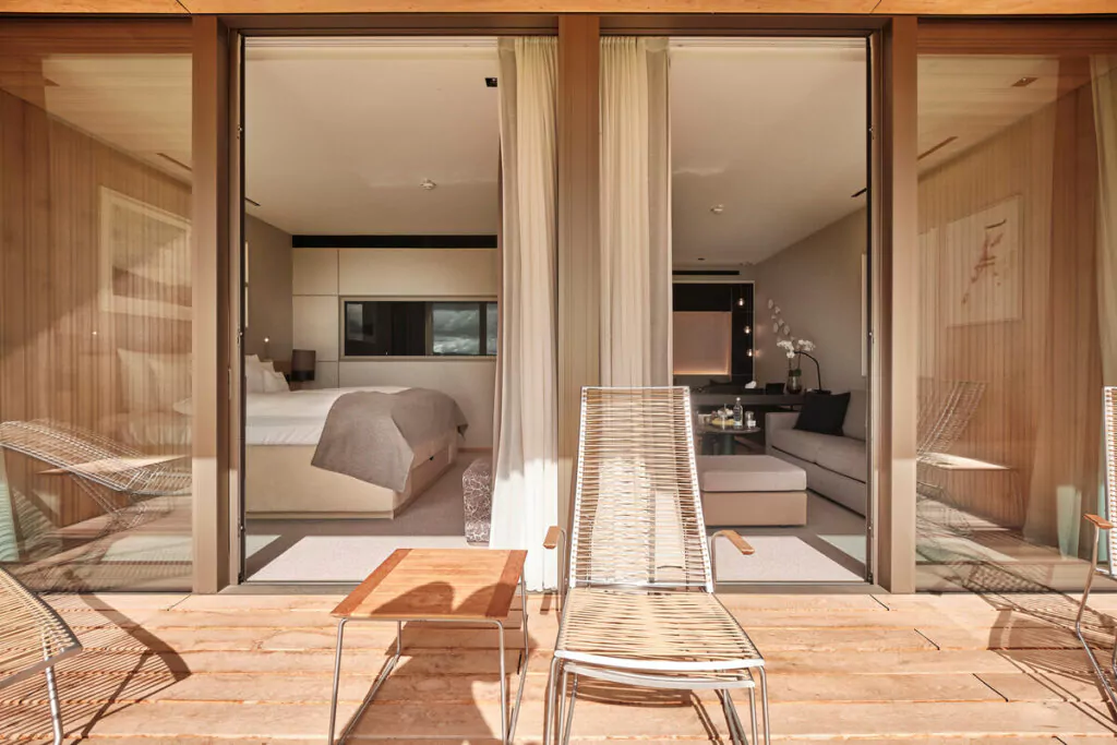 Arbeitsplatz Terrasse in der Öschberghof-Suite? Foto: Öschberghof