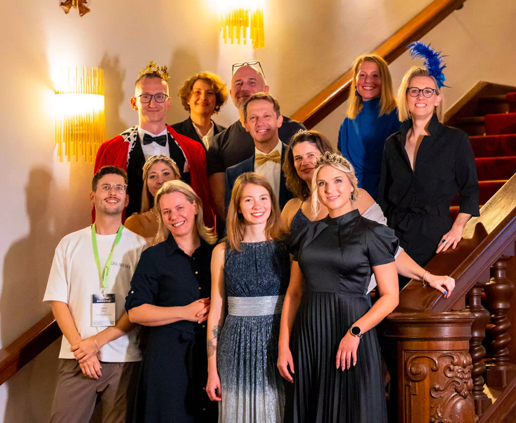 Echte Queens & Kings - Das SpaCamp-Team 2024. Foto: SpaCamp/Lukas Geu