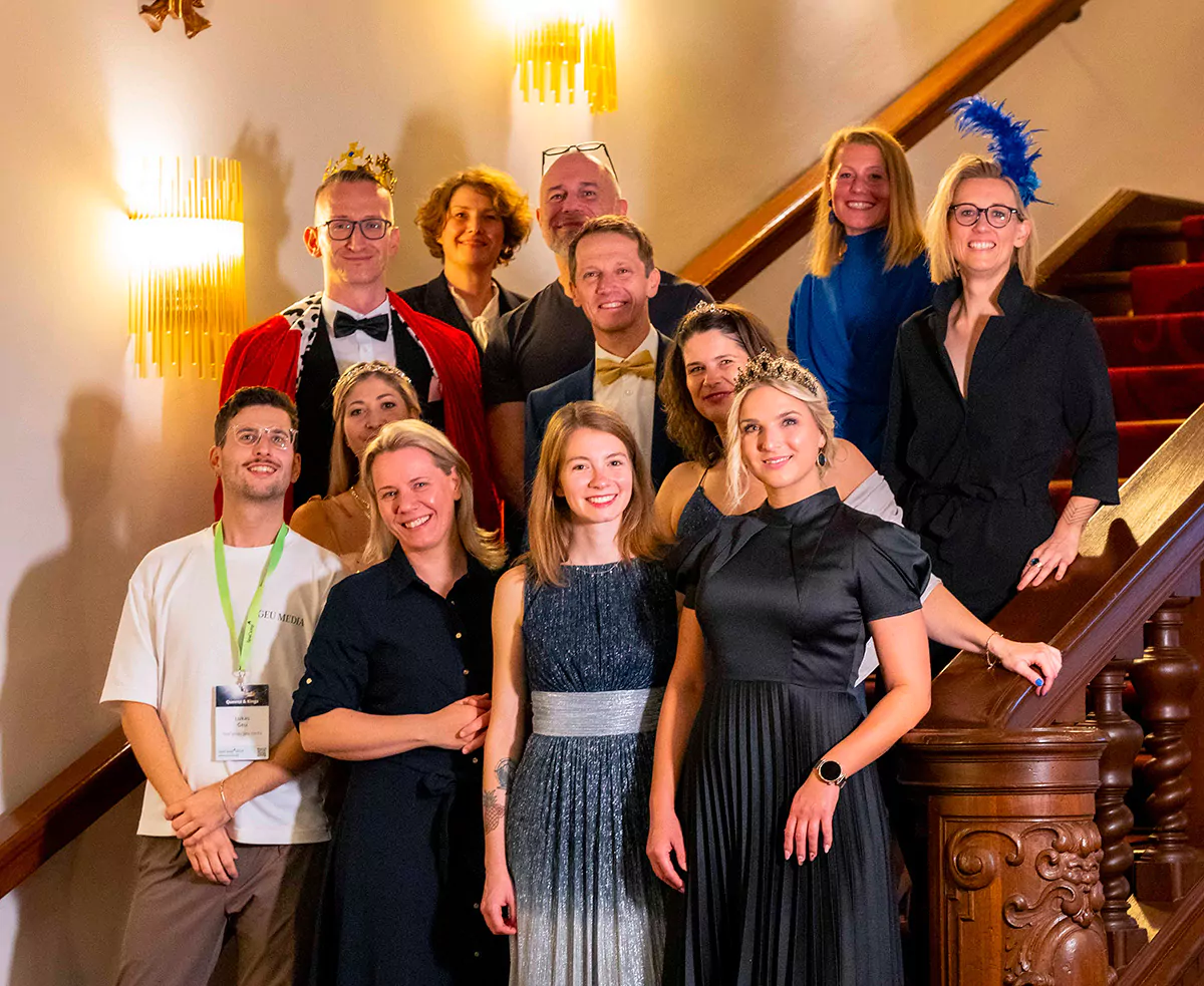 Echte Queens & Kings - Das SpaCamp-Team 2024. Foto: SpaCamp/Lukas Geu