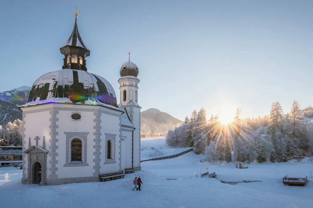 Das Seekirchl bei Sonnenaufgang. Foto: Region Seefeld