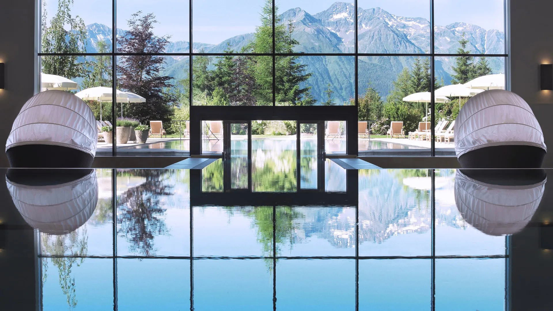 Blick aus dem Interalpen-Spa. Foto: Interalpen-Hotel Tyrol