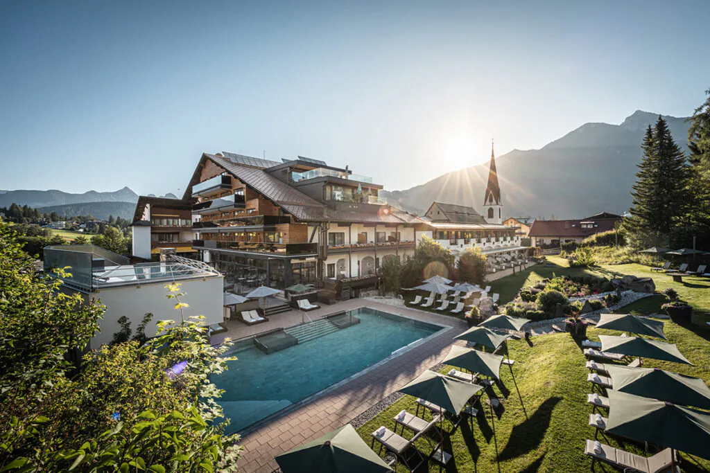 Die Außenansicht und der Garten des Klosterbräu. Foto: Klosterbräu/David Johansson