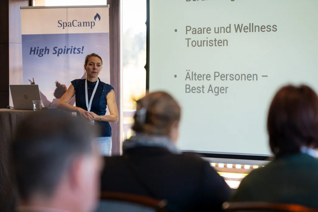 Diskussion: Day Spa – Umsatzbringer oder Aufwand ohne Ertrag?Katrin Weyland & Veronika Chabin. Foto: SpaCamp/Lukas Geu